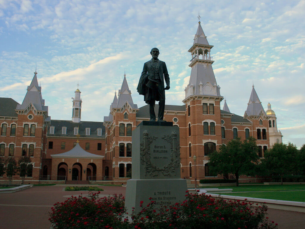 50 Great Affordable College Towns in the U.S. Great Value Colleges