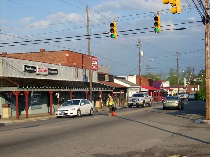 pembrokenorthcarolinaconservativetown Great Value Colleges